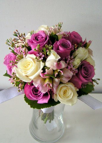 purple-white-bouquet.JPG